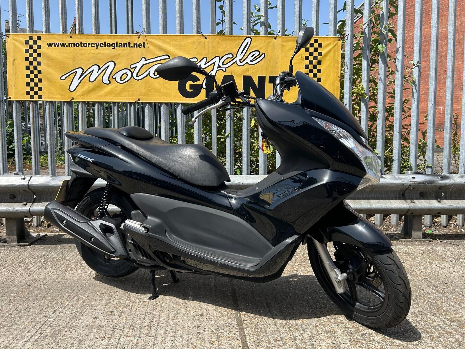 Honda PCX125 bikes for sale | AutoTrader Bikes